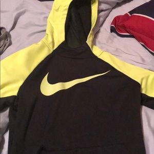 nike hoodie